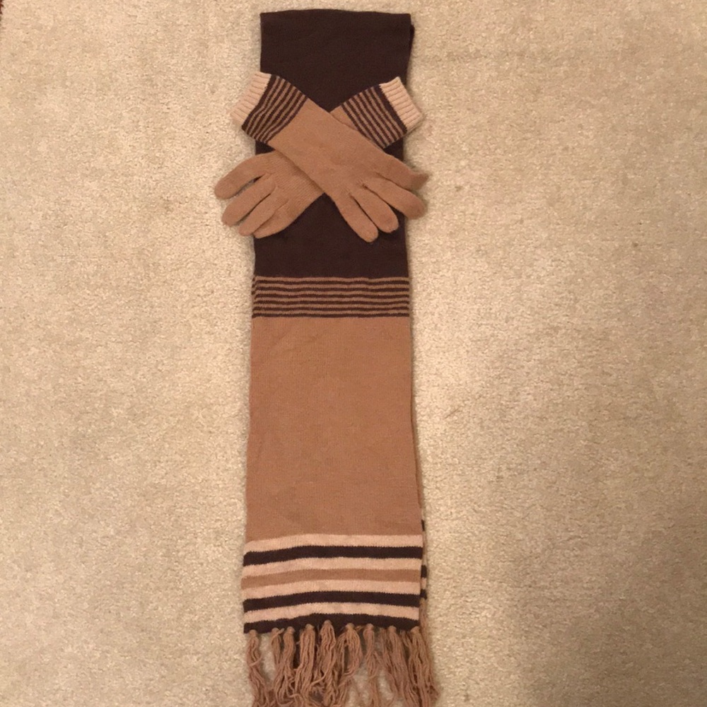 Merona Scarf Set